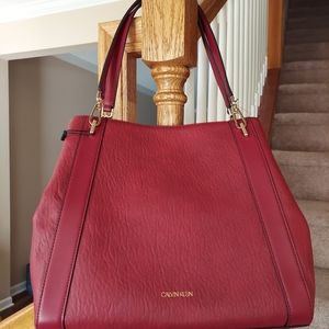 Calvin Klein Ellie Shoulder Bag